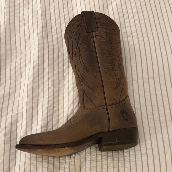 Frye Distressed Brown Western Boots - Picture 6 of 11